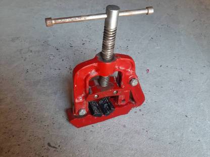 Bild 2:Rohrschraubstock