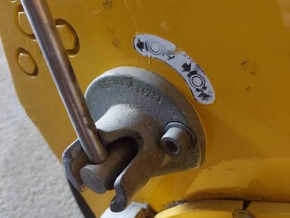 Bild 8:Bomag BW75H Walze