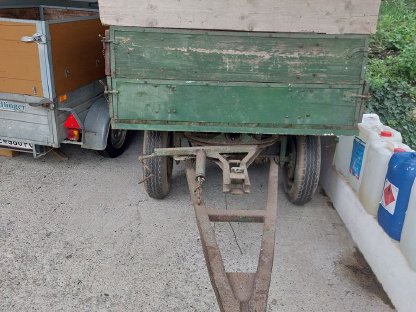 Bild 2:Anhänger 2-achsig