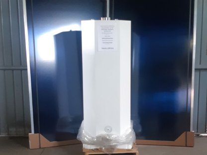 Sonnenkollektoren Set mit Edelstahl-Boiler 250 l und Pumpe