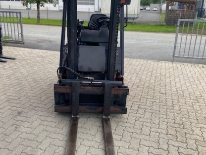Bild 2:Linde E16P Elektro-Stapler, 1.600 kg, inkl. Seitenschieber
