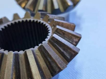 Bild 7:Lindner T3500s Differentialteile