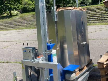 Bild 2:Holzwickelmaschine Soma Starkstrom