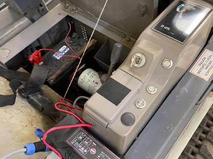 Bild 2:Takeuchi Minibagger TB015