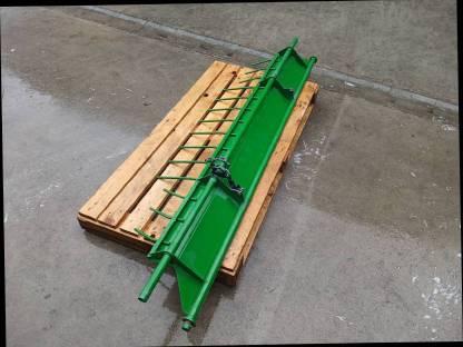 Bild 2:McHale F5000 Niederhalteblech