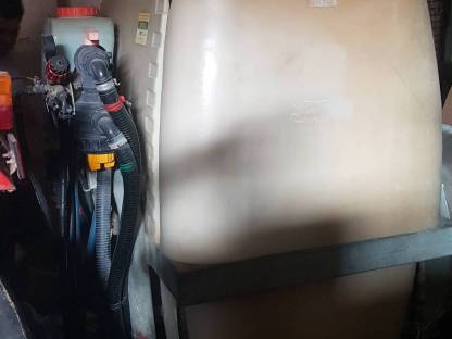 Bild 2:Ossella Gebläsespritze