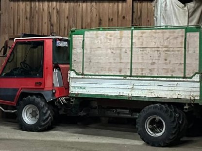 Schlepper mit Zubehör