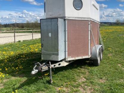 Bild 9:Blomert Pferdeanhänger, Viehanhänger