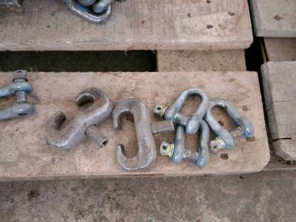 Bild 6:Pewag Forstgrip, Stachelketten mit Spannkette