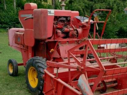 Massey Ferguson 31-6 Mähdrescher