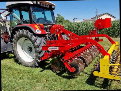 Bild 3:Pöttinger TERRADISC 3000