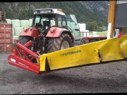 Pöttinger Novadisc 305 Heckmähwerk