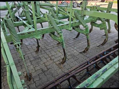Bild 3:4,70 m Rabe Grubber 3-balkig mit 19 Doppelherzzinken