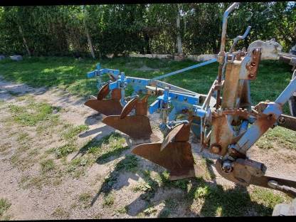 Bild 8:3-Schar Pflug Vogel & Noot