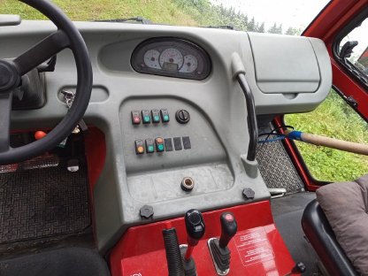 Bild 8:Caron C63 mit Comesa AT18