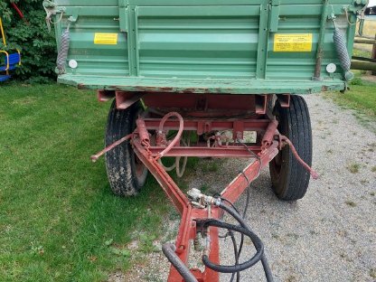 Bild 3:Brantner 2-Seiten-Kipper, 8 t