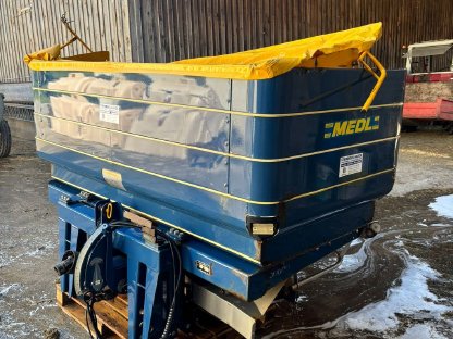 Bild 2:Düngerstreuer Bogballe M2WQZ