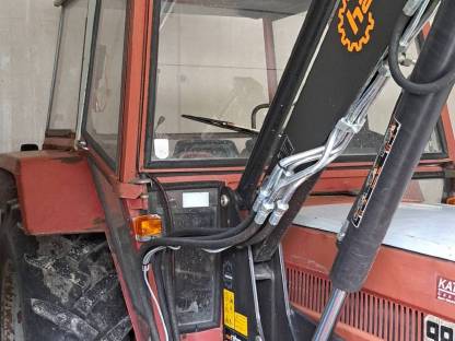 Bild 2:Kabine Steyr 980