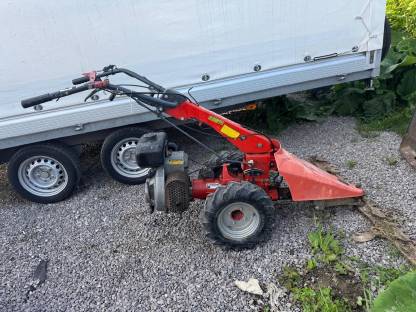 Bild 2:Motormäher Balkenmäher Reform 720