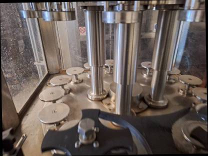 Bild 4:Borelli Abfüllanlage