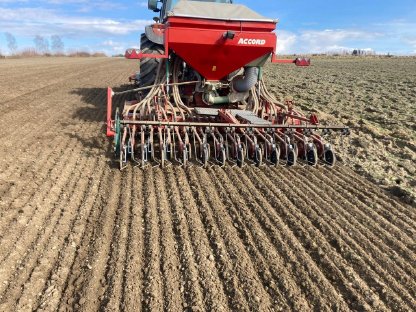 Bild 3:Andruckrollen für Kverneland DA