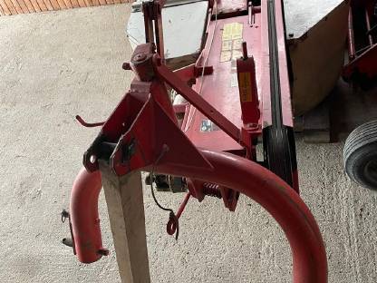 Bild 3:Mähwerk Kuhn GT165