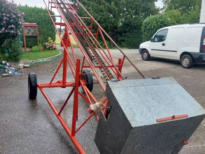 Ballenförderband 8m