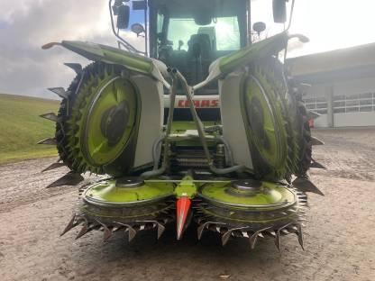 Bild 2:Claas Maisgebiss Orbis 600