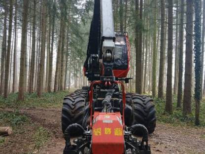 Bild 2:Harvester Komatsu 931xc