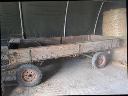 Gummiwagen, Plateauanhänger