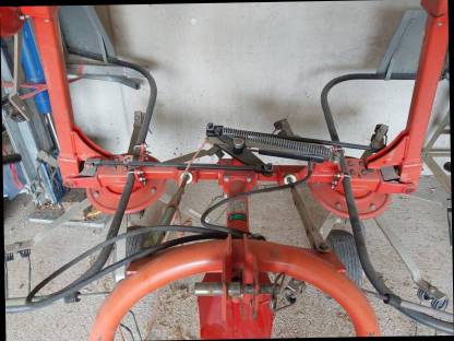 Bild 2:Fella Kreiselheuer TH 431 DN Hydro