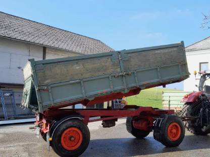 Bild 5:2-Achs-3-Seiten-Kipper