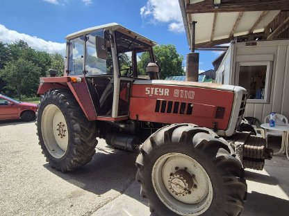 Steyr 8110