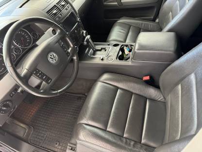 Bild 7:VW Touareg R5 TDI neues Pickerl ohne Mängel