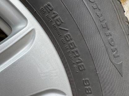 Bild 7:Komplettradsatz von Audi