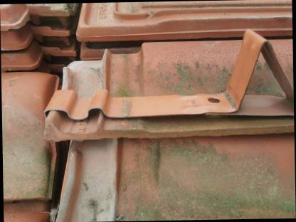 Bild 4:Schneestopper für Hausdach