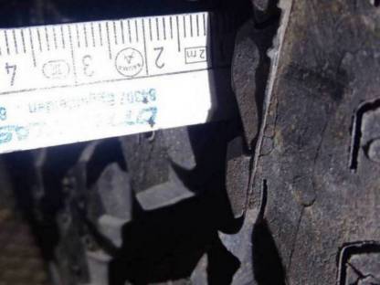 Bild 4:Reifen LKW 235/75-17,5 Baustelle Agrar Stollen Profil neuw.