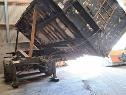 Bild 3:Kippsattel Schwarzmüller