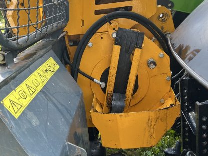 Bild 4:Getriebeseilwinde Uniforest 65 G