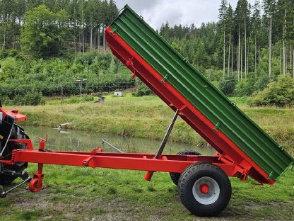Brantner Anhänger 3-Seiten-Kipper neu aufgebaut 6 t