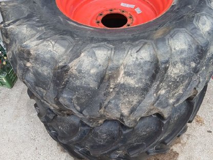 Bild 3:Komplettrad/Ersatzrad 24.5R32