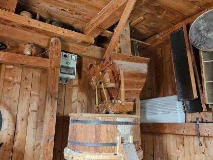 Bild 2:Verkaufe alte Getreidemühle