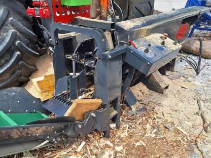 Bild 4:Sägespaltautomat MS Splitter 500