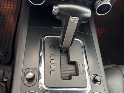 Bild 5:VW Touareg R5 TDI neues Pickerl ohne Mängel