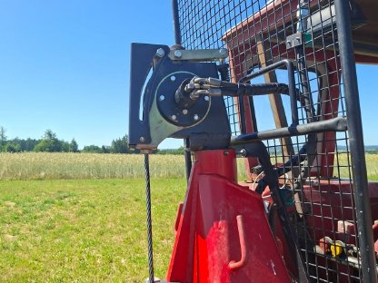 Bild 3:Funkseilwinde Farmi 86 - wenig gebraucht