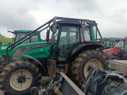 Valtra N141