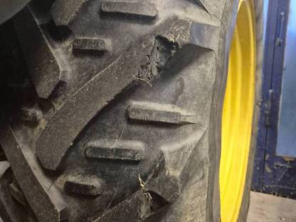 Bild 2:Reifen 16.9R30 Kleber Super G