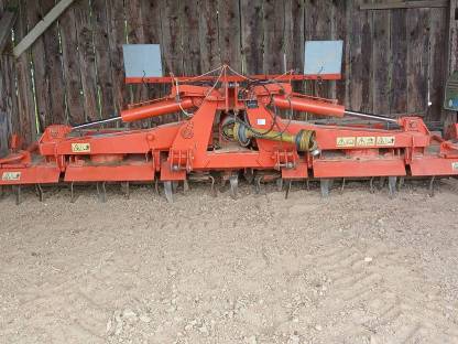 KUHN Kreiselegge 4,5 m
