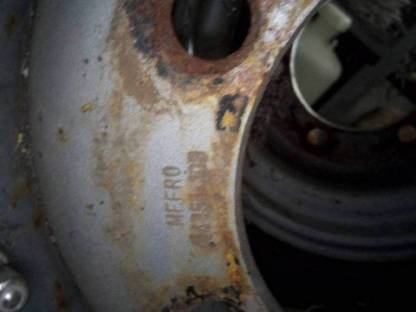 Bild 2:Kompletträder Weidemann