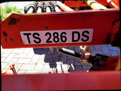 Bild 3:Fella Schwader TS 286 DS